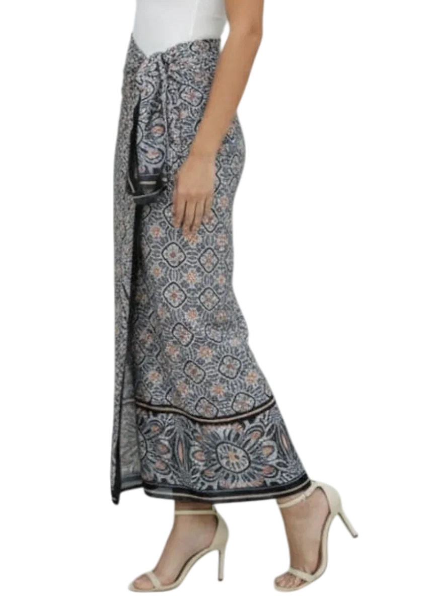 PAREO FALDA ROMBOS GRIS